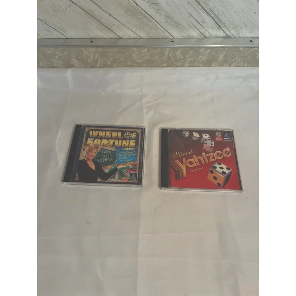 Lot of 2 PC Games Wheel of Fortune & Yahtzee